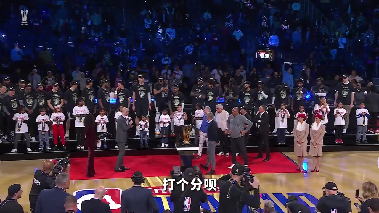 楊毅：NBA杯的含金量真的可以，年輕球隊(duì)面對(duì)老辣球隊(duì)就得交學(xué)費(fèi)